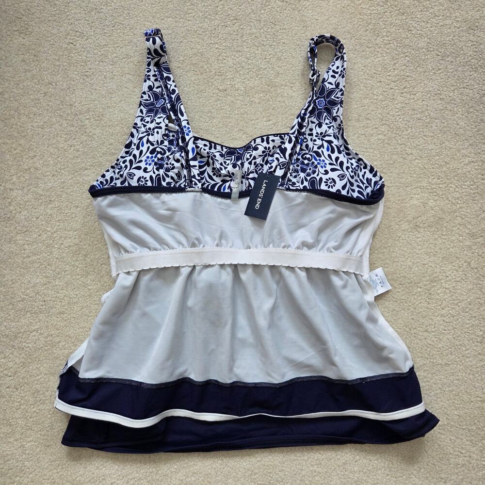 NWT Lands' End 18W Tankini Swim Top Underwire Square Neck Blue Floral - Picture 8 of 15